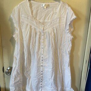 Eileen West White Lace Trim Chemise